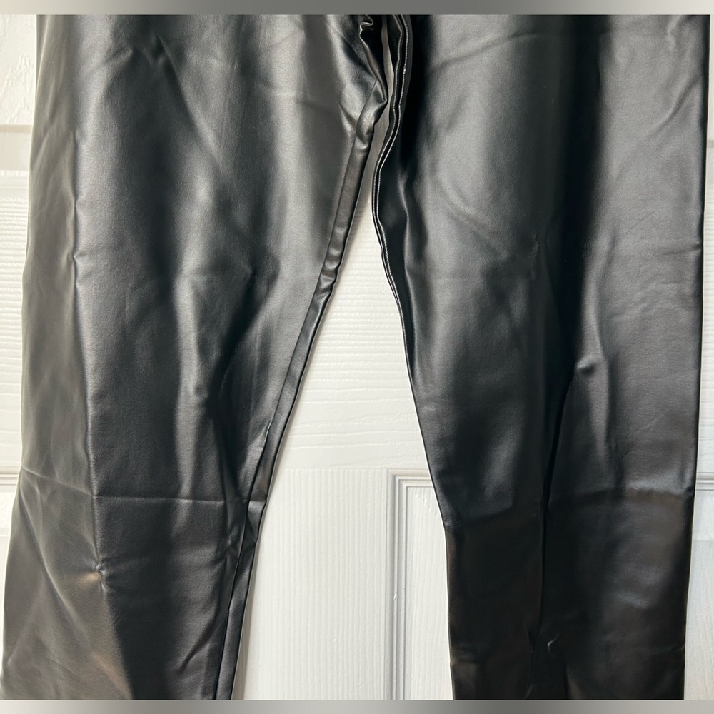 Love Ryan Los Angeles Faux Leather Black Leggings Plus Size 2X NWT - Picture 12 of 12